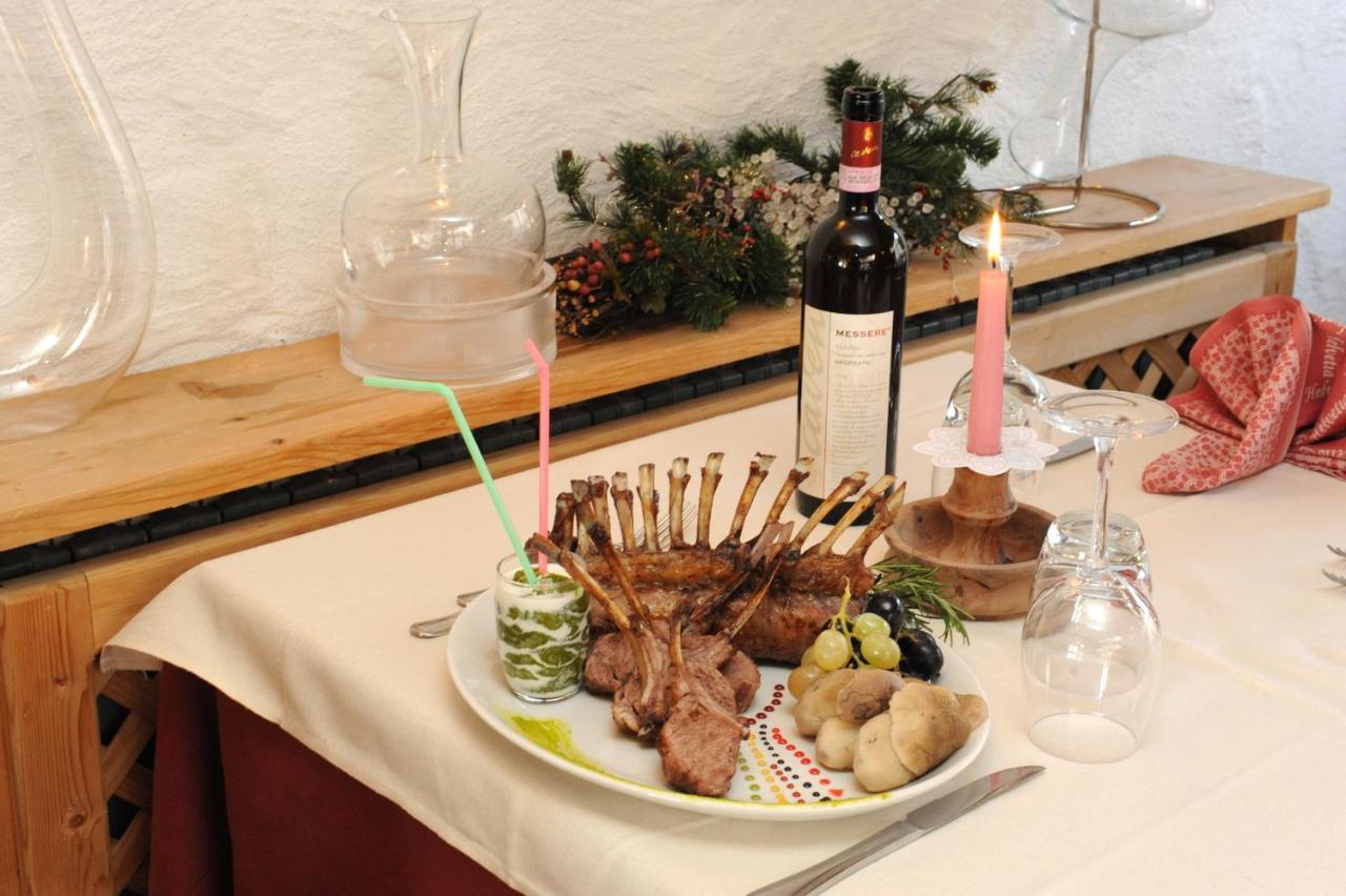 Hotel Helvetia Livigno Luaran gambar