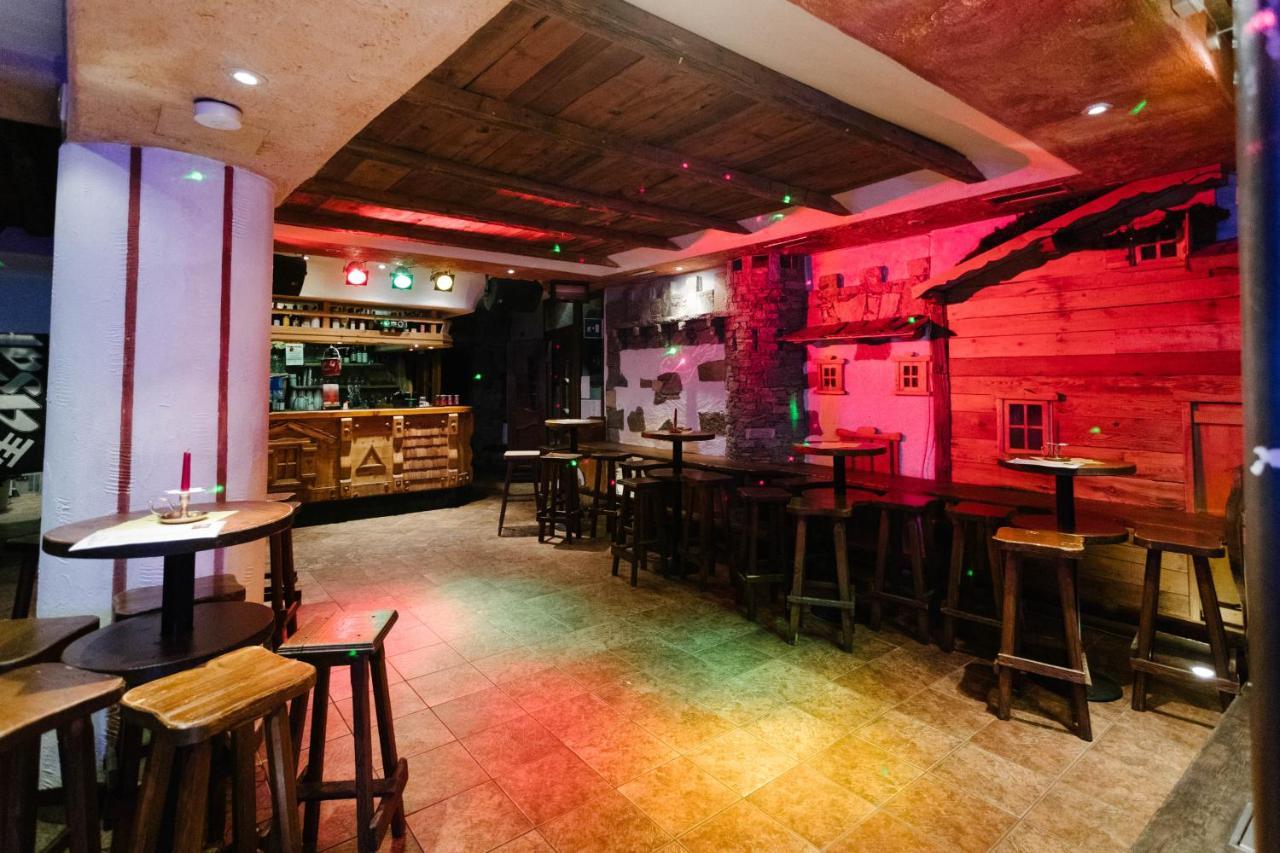 Hotel Helvetia Livigno Luaran gambar